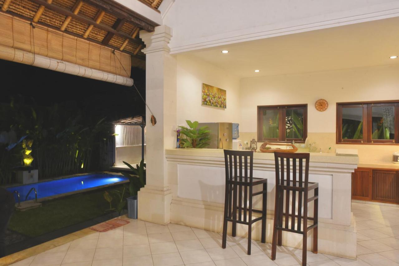 Arona Villa Sanur Εξωτερικό φωτογραφία